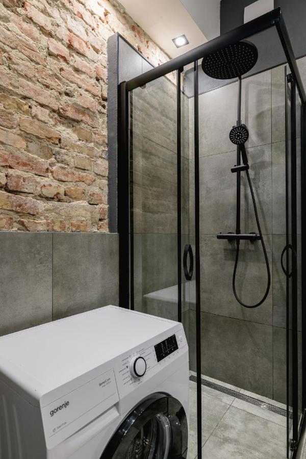 Oomph Warsaw Nowy Swiat Apartment Eksteriør bilde