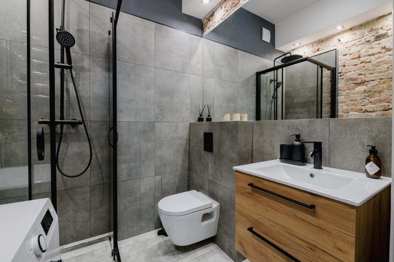 Oomph Warsaw Nowy Swiat Apartment Eksteriør bilde